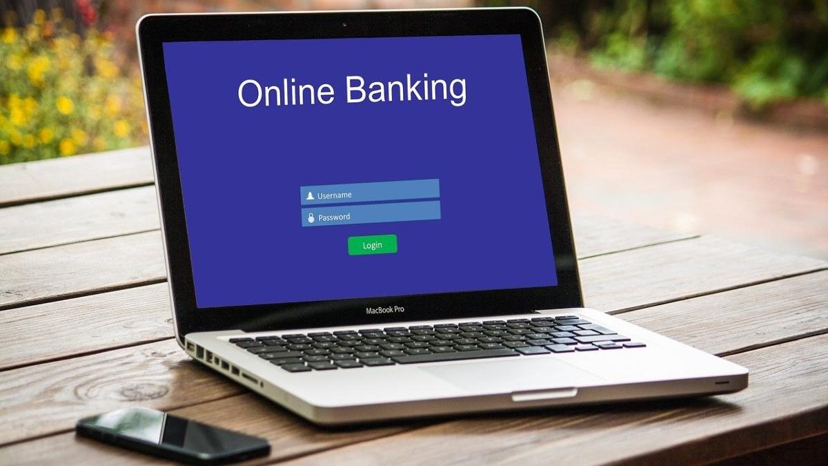 What Is Online Banking? – Advantages, Disadvantages, And More